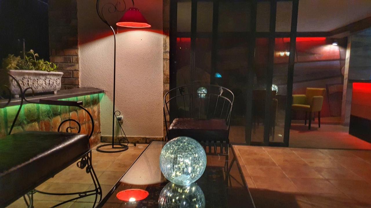 Castello Inn Smederevska Palanka Extérieur photo